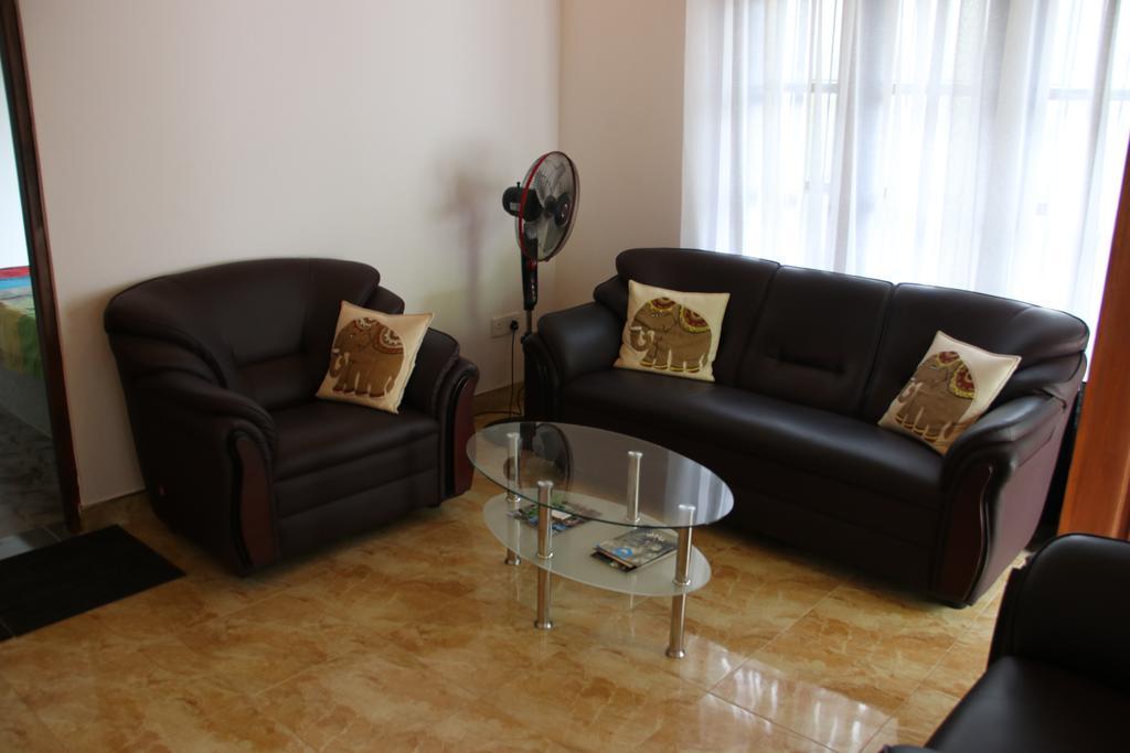 Prosperity Villa Negombo Exterior foto