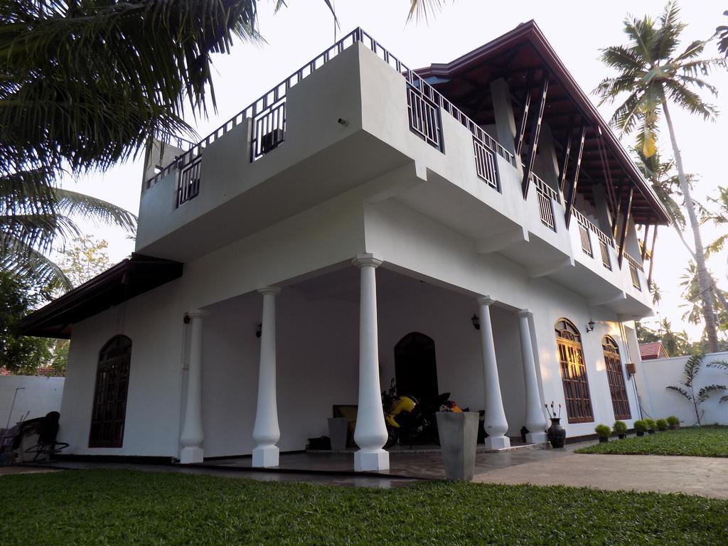 Prosperity Villa Negombo Exterior foto